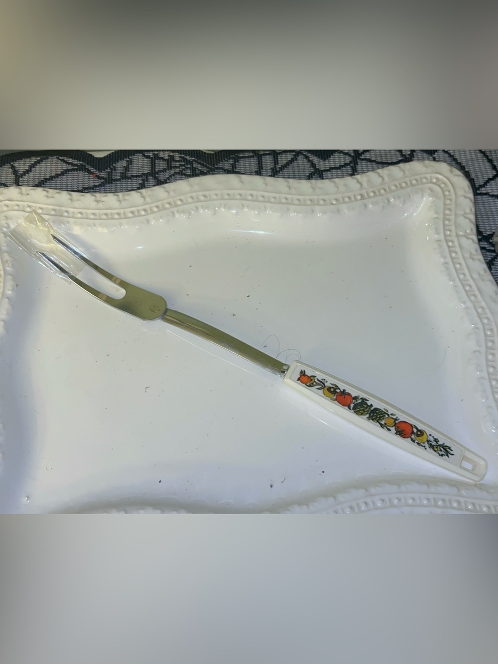 EKCO meat carving or serving fork with white plastic "Spice of Life” handle